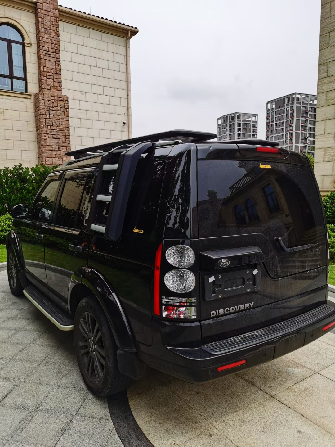 Range rover online ladder